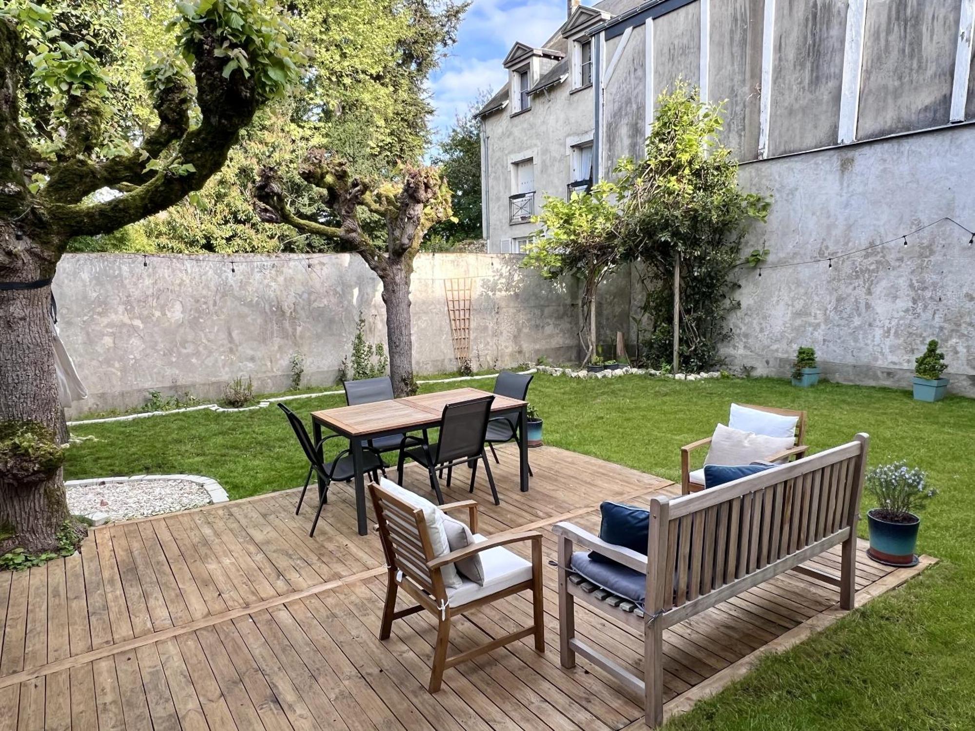 Maison Pol Amboise Acomodação com café da manhã Exterior foto