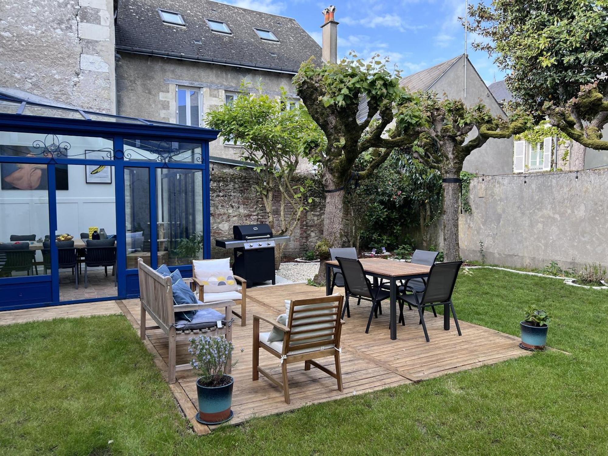 Maison Pol Amboise Acomodação com café da manhã Exterior foto